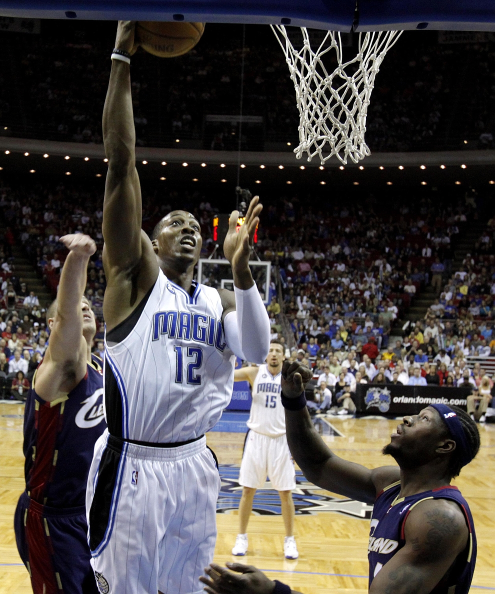 NBA: Dwight Howard zawodnikiem Los Angeles Lakers!
